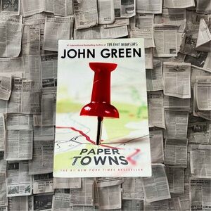 Paper Towns Book - Red Cover